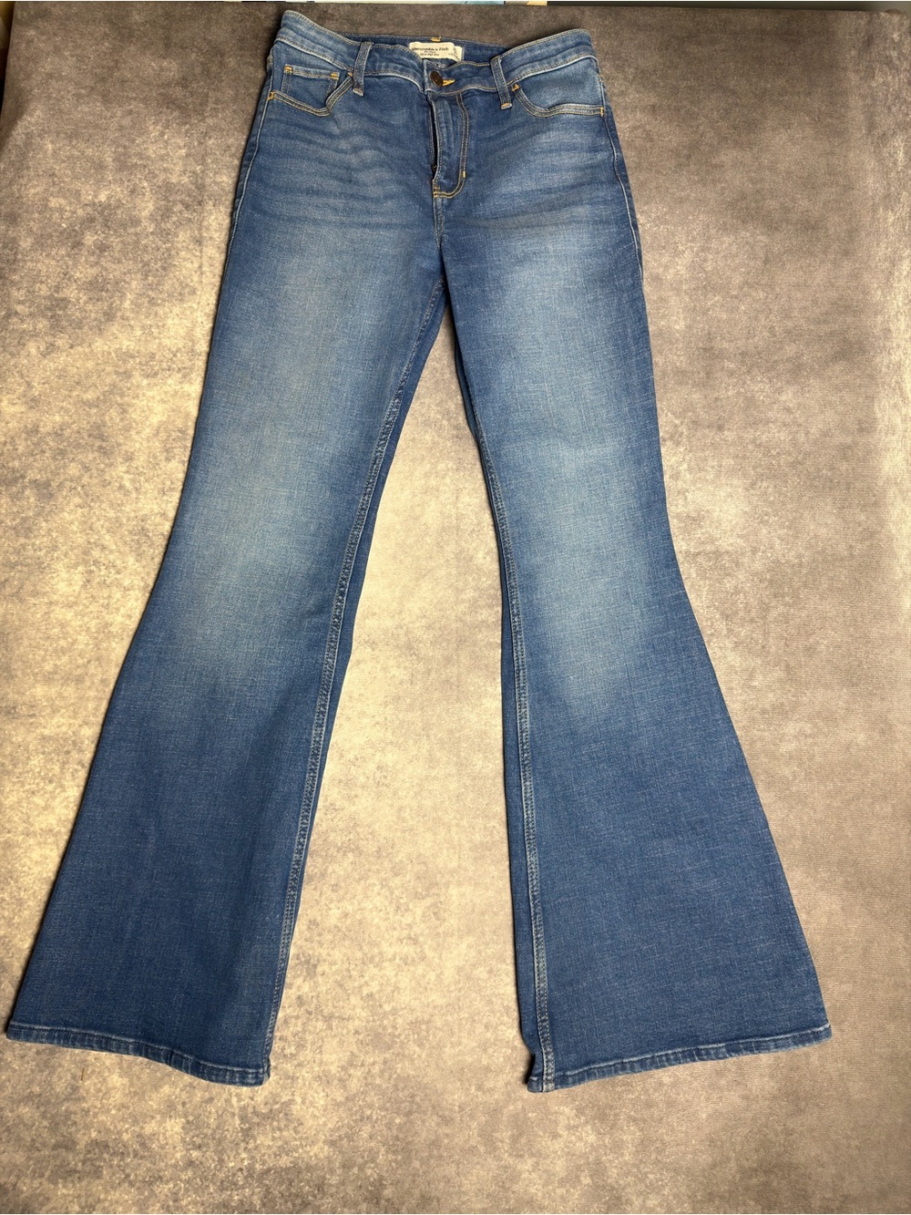 Abercrombie & Fitch Women’s Mid Blue Flare Jeans